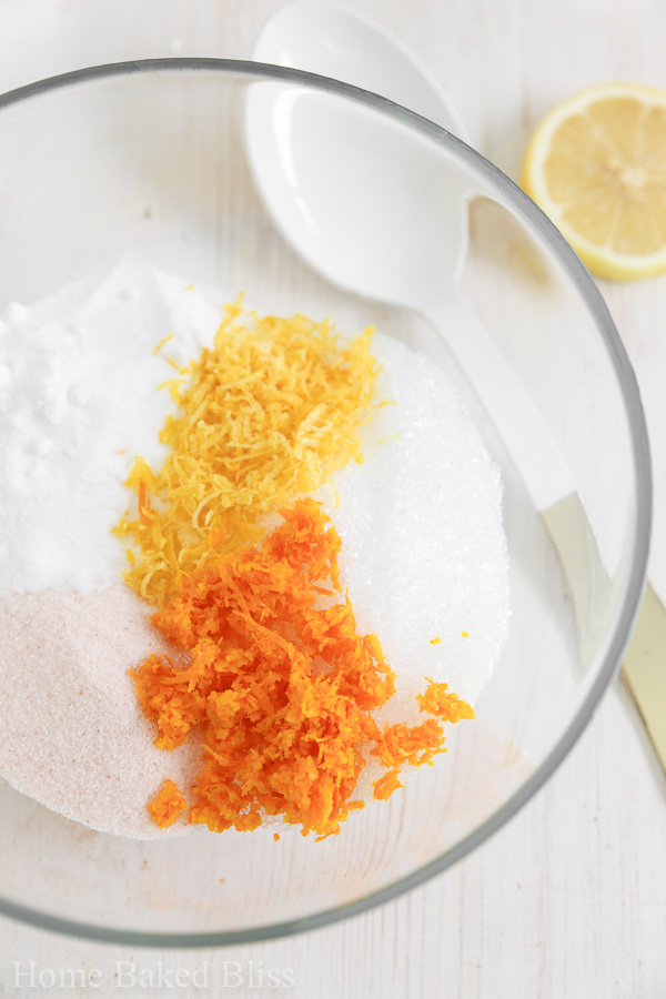 Making citrus bath salt by combining citrus peels and dry ingredients