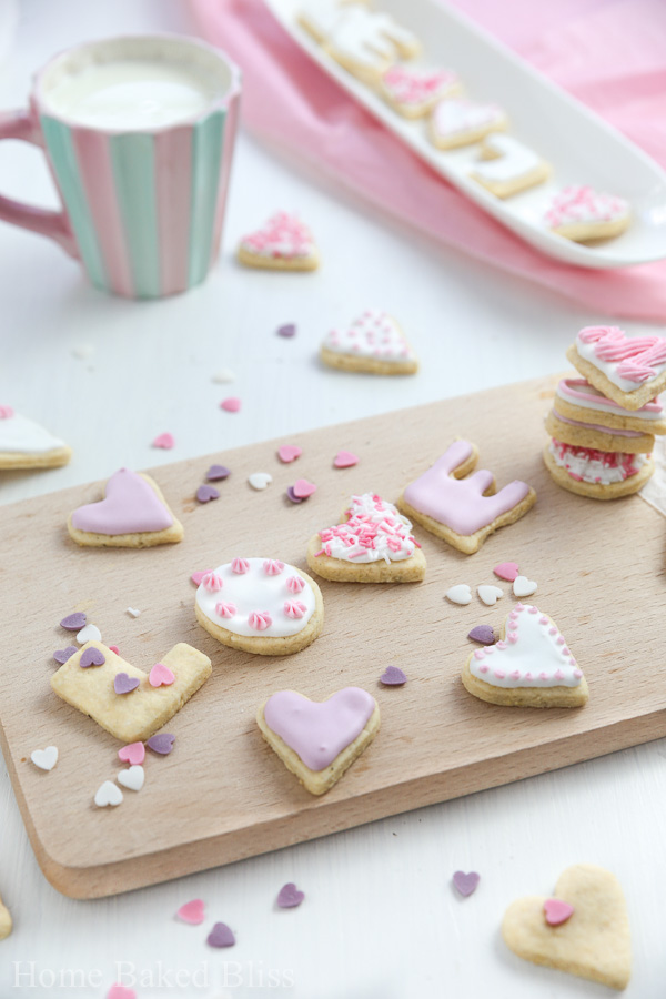 Valentine's Day Cookies, Valentine's Day dessert, cookie recipe, cookie decorating, heart cookies